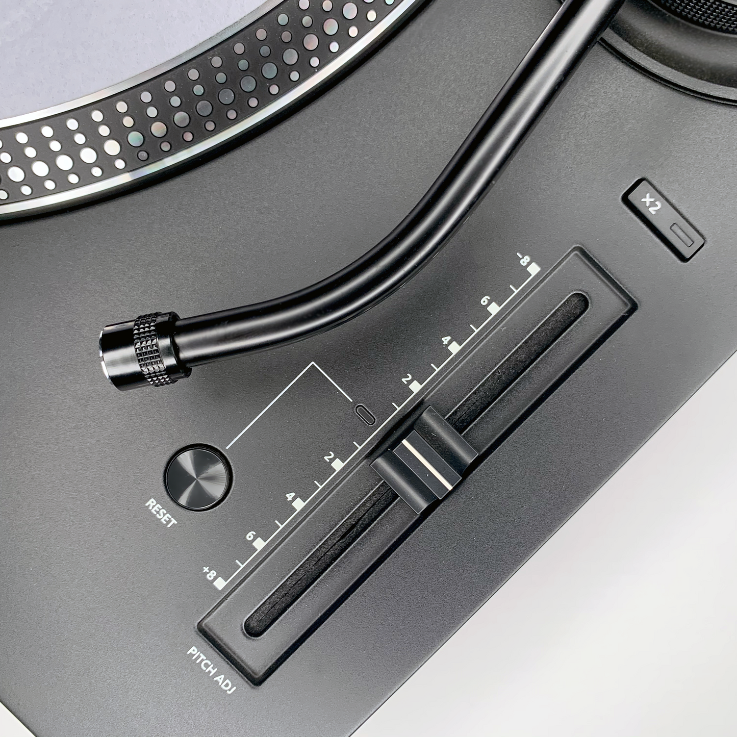 Technics SL-1200MK7 Direct Drive Turntable