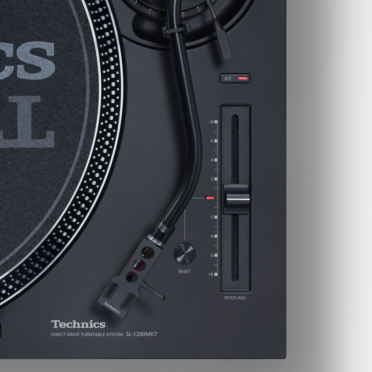 Technics SL-1200 turntable – professional DJ turntable.