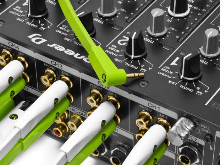 Oyaide NEO d+ Class B MYR Cable (Stereo Mini to RCA)